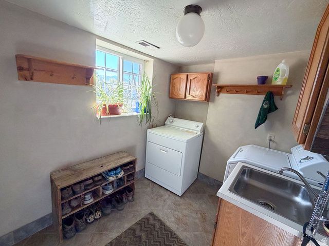 7436 S 2345 W, West Jordan, UT 84084