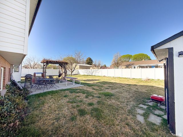 7436 S 2345 W, West Jordan, UT 84084