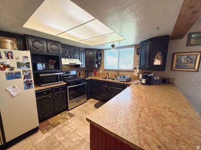 7436 S 2345 W, West Jordan, UT 84084