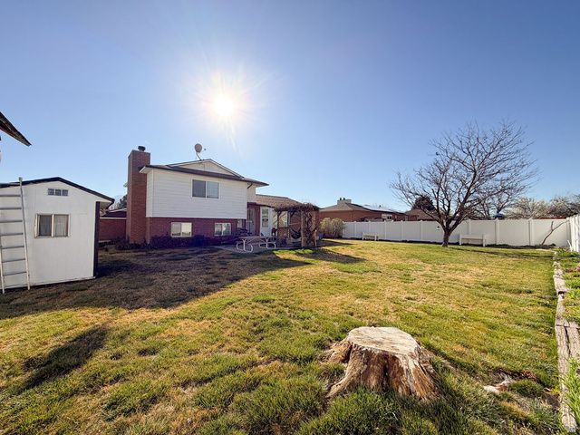 7436 S 2345 W, West Jordan, UT 84084