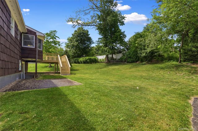 116 Union Valley Road, Mahopac, NY 10541