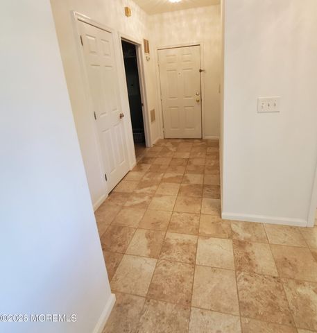 605 Saint Andrews Place 605, Manalapan, NJ 07726