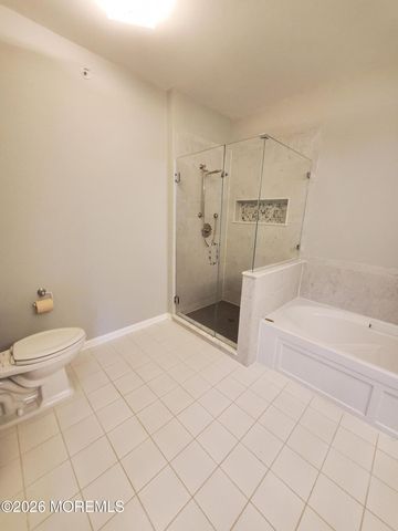 605 Saint Andrews Place 605, Manalapan, NJ 07726