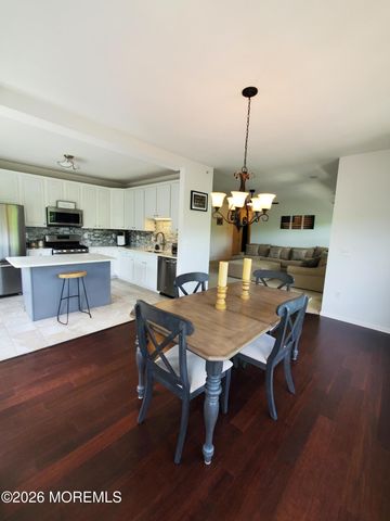 605 Saint Andrews Place 605, Manalapan, NJ 07726