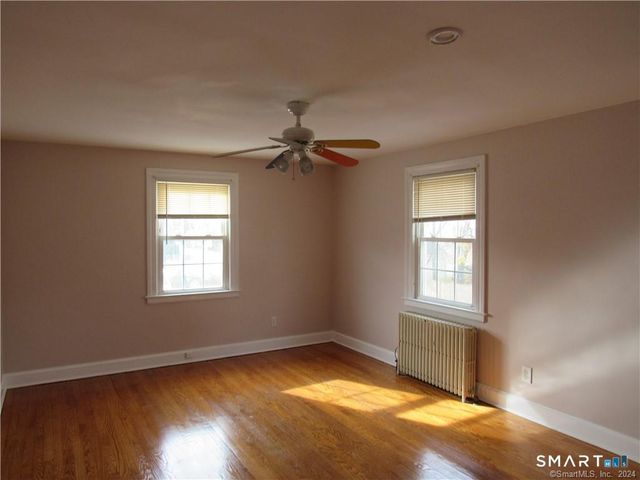 36 Rochford Avenue, Hamden, CT 06514