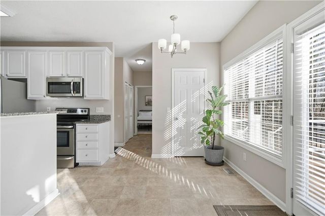 35 Planters Drive NW, Cartersville, GA 30120