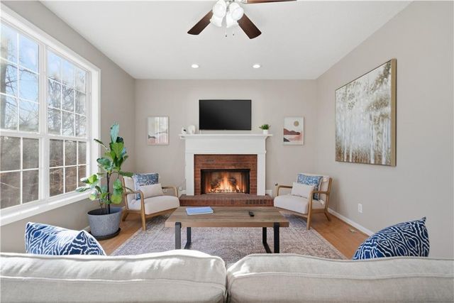 35 Planters Drive NW, Cartersville, GA 30120