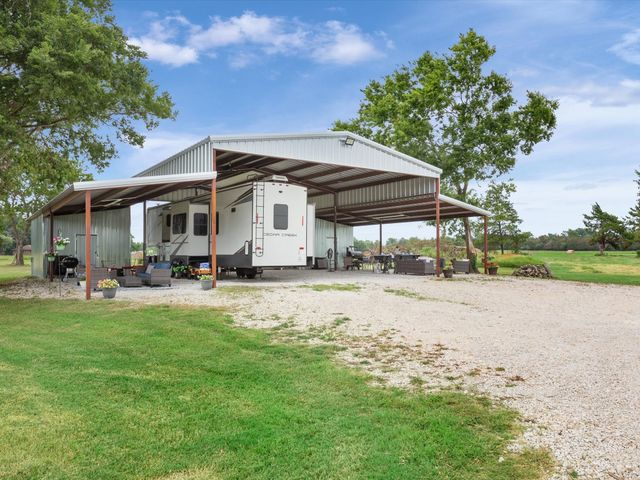 667 LCR 439, Mexia, TX 76667