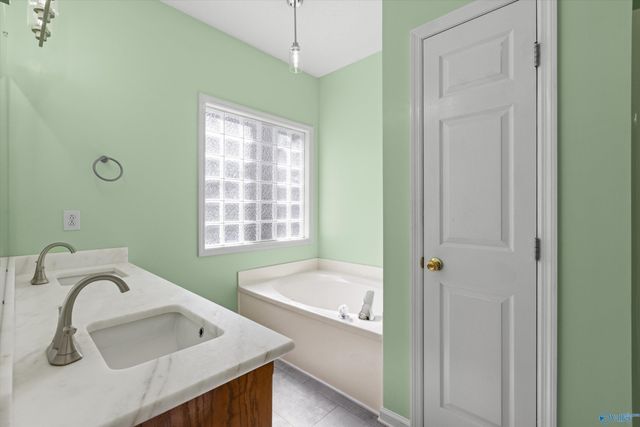 204 Pine Ridge Road, Madison, AL 35758