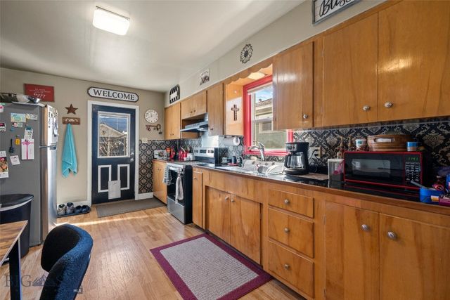 2124 Roberts, Butte, MT 59701