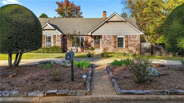 10717 Hunters Point Road, Fort Smith, AR 72903