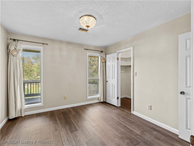 10717 Hunters Point Road, Fort Smith, AR 72903