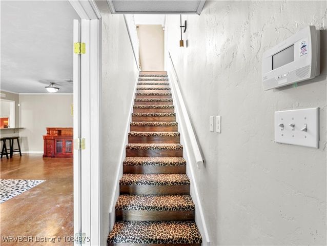 10717 Hunters Point Road, Fort Smith, AR 72903