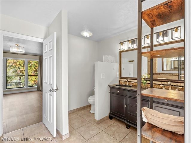 10717 Hunters Point Road, Fort Smith, AR 72903