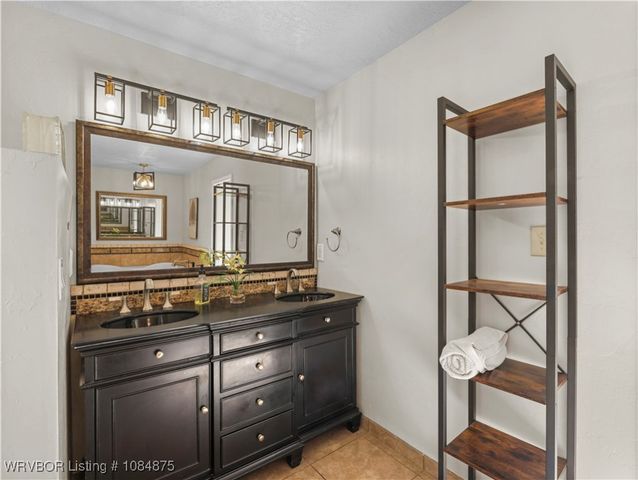 10717 Hunters Point Road, Fort Smith, AR 72903