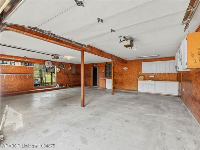 10717 Hunters Point Road, Fort Smith, AR 72903