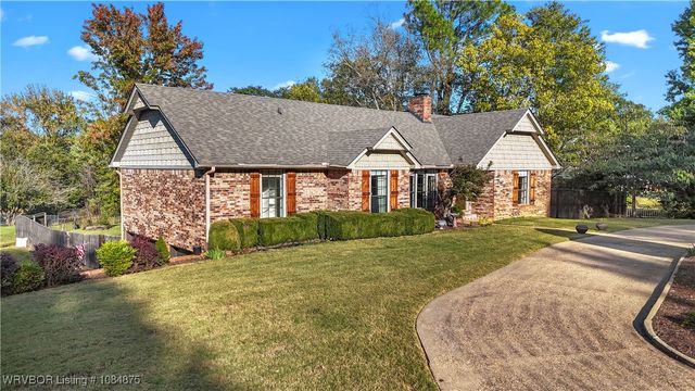 10717 Hunters Point Road, Fort Smith, AR 72903
