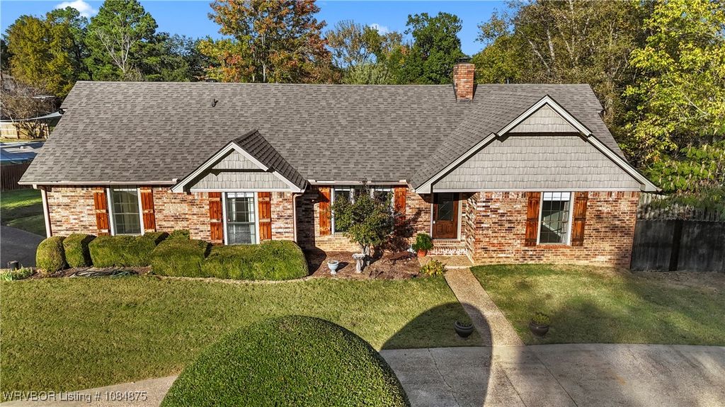 10717 Hunters Point Road, Fort Smith, AR 72903