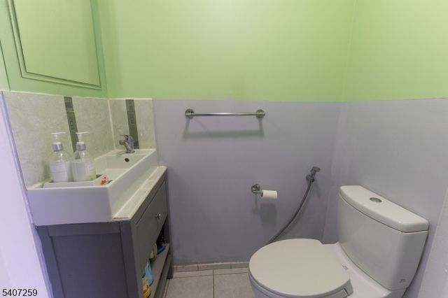 614 W 8Th St 15, Plainfield City, NJ 07060