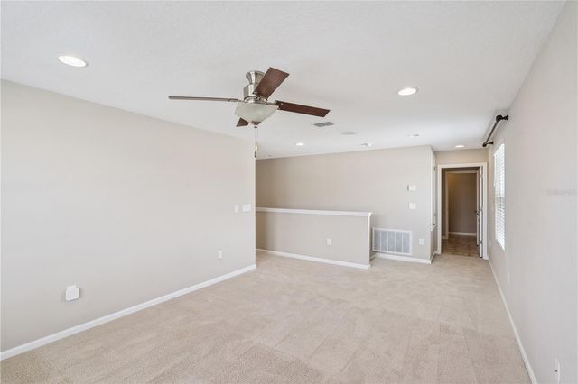 1686 GENTLE BREEZE DRIVE, St Cloud, FL 34771