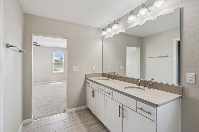 1686 GENTLE BREEZE DRIVE, St Cloud, FL 34771