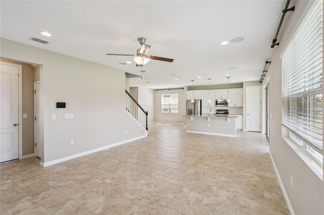 1686 GENTLE BREEZE DRIVE, St Cloud, FL 34771