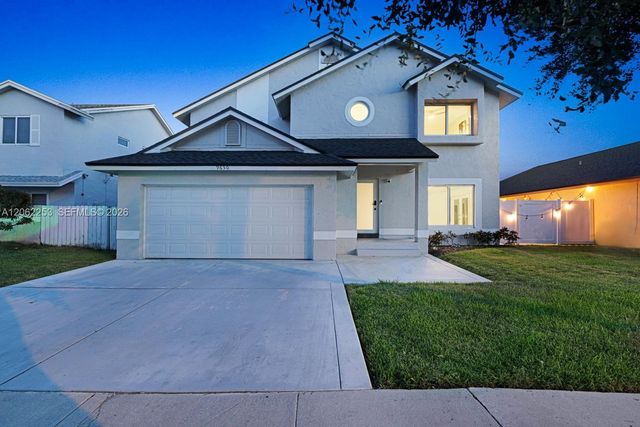 9650 SW 9th Ct, Pembroke Pines, FL 33025
