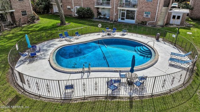 5201 ATLANTIC Boulevard 104, Jacksonville, FL 32207