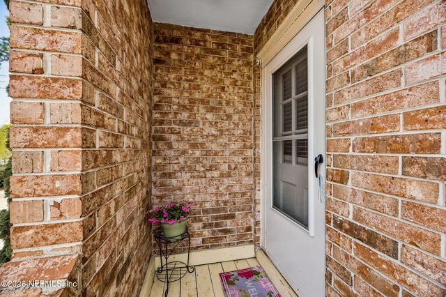 5201 ATLANTIC Boulevard 104, Jacksonville, FL 32207