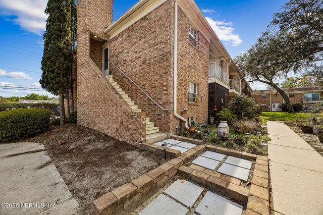 5201 ATLANTIC Boulevard 104, Jacksonville, FL 32207