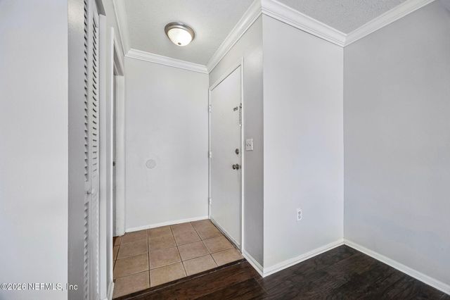 5201 ATLANTIC Boulevard 104, Jacksonville, FL 32207