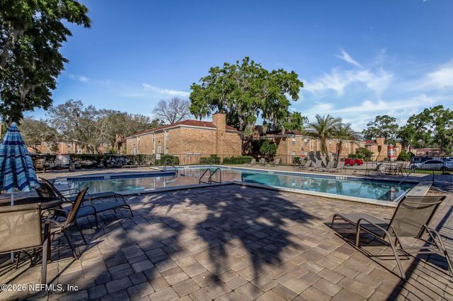 5201 ATLANTIC Boulevard 104, Jacksonville, FL 32207