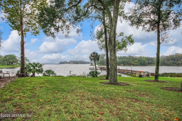 5201 ATLANTIC Boulevard 104, Jacksonville, FL 32207