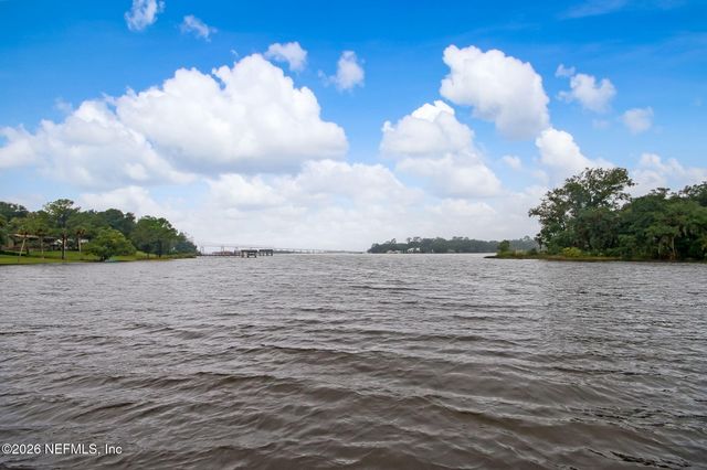 5201 ATLANTIC Boulevard 104, Jacksonville, FL 32207