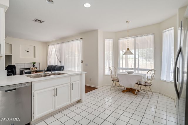 40269 Palmetto Drive, Palmdale, CA 93551