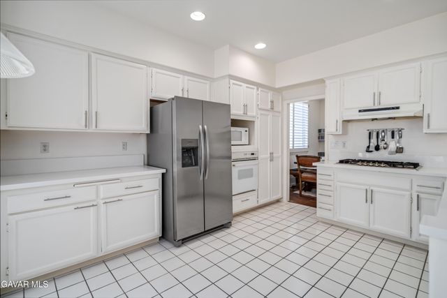 40269 Palmetto Drive, Palmdale, CA 93551