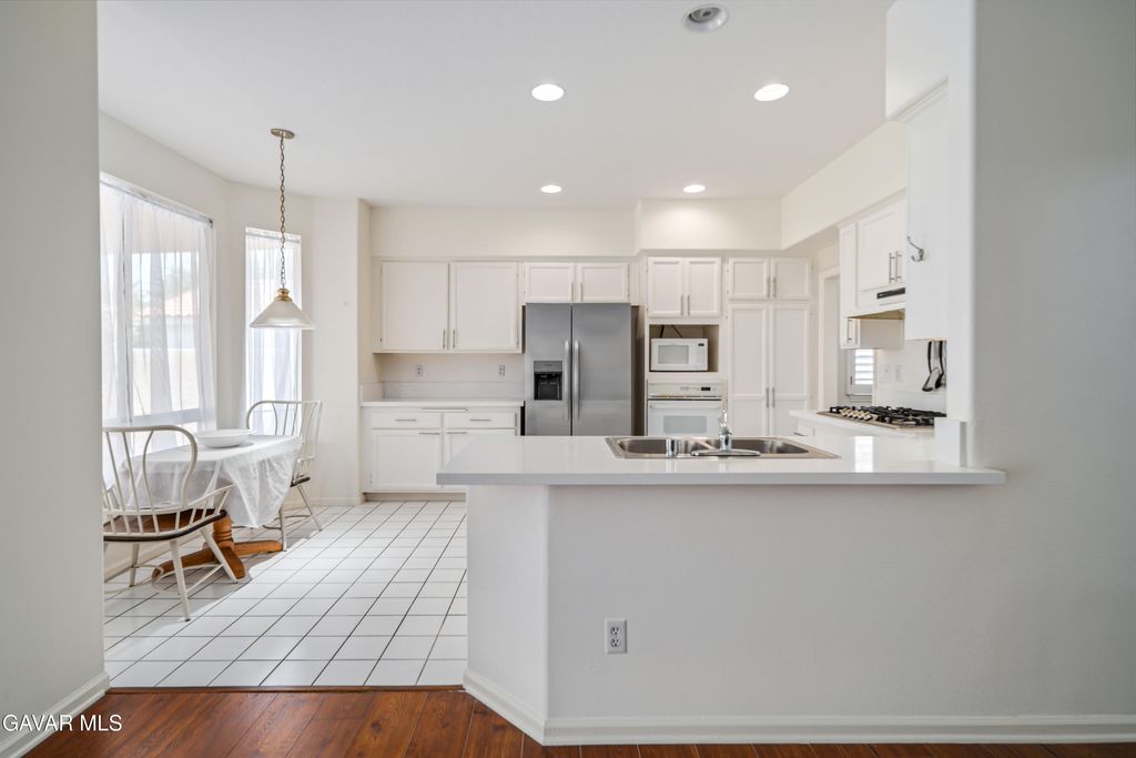 40269 Palmetto Drive, Palmdale, CA 93551