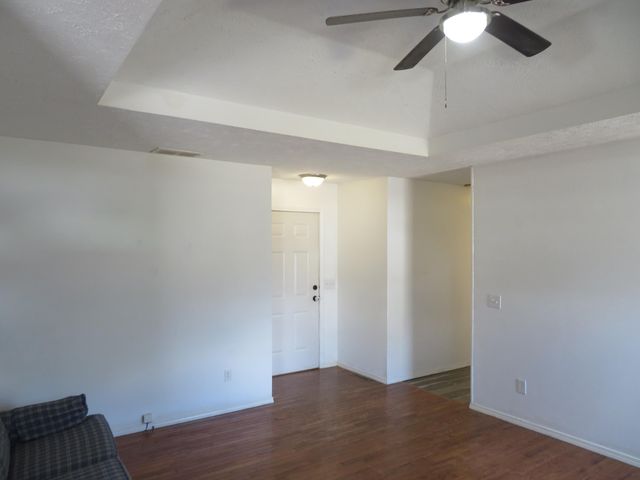 110 Holly Ridge Road, Willard, MO 65781
