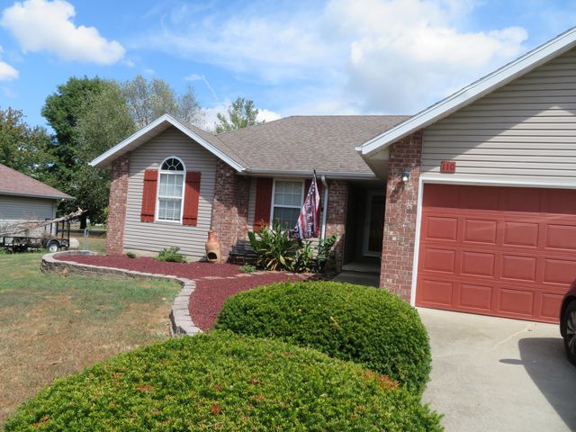 110 Holly Ridge Road, Willard, MO 65781