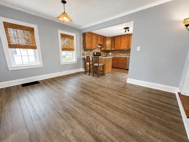 616 N Pierce Avenue, New Richmond, WI 54017
