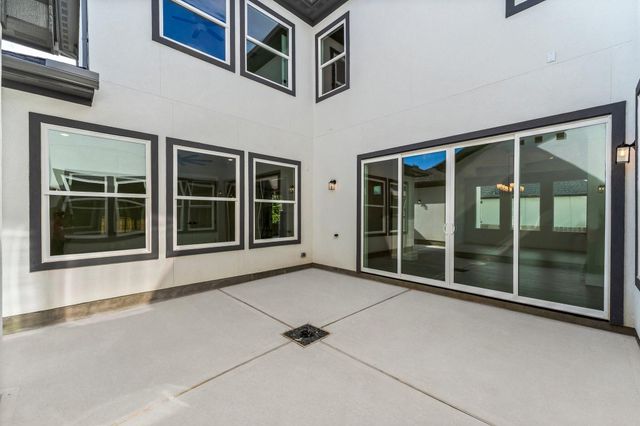 23315 Vista De Tres Lagos Drive, Spring, TX 77389