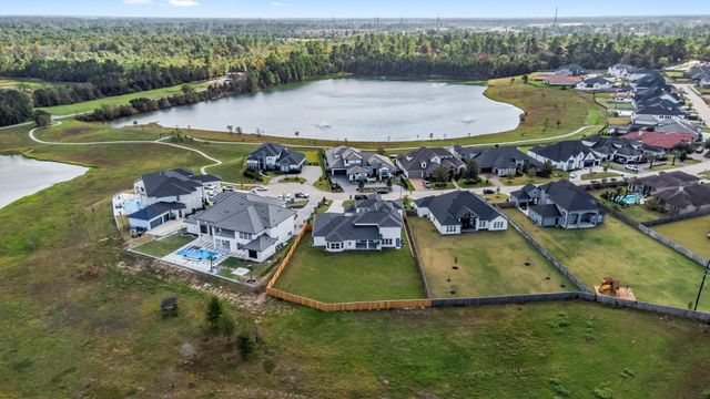 23315 Vista De Tres Lagos Drive, Spring, TX 77389