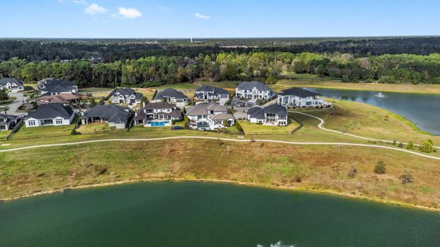 23315 Vista De Tres Lagos Drive, Spring, TX 77389