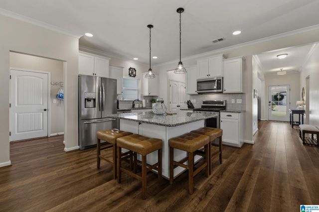305 LAKE RIDGE DRIVE, Trussville, AL 35173