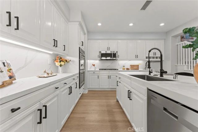 113 Sanctuary, Irvine, CA 92620