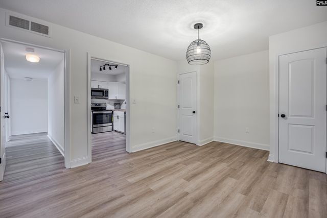 1825 St. Julian Place 3E, Columbia, SC 29204