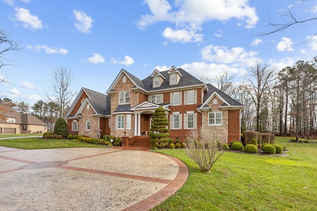 446 Waterford Dr, Manchester, TN 37355