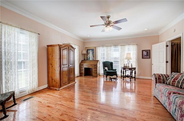 1180 Hall Station Road NW, Adairsville, GA 30103