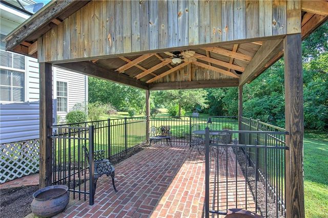 1180 Hall Station Road NW, Adairsville, GA 30103