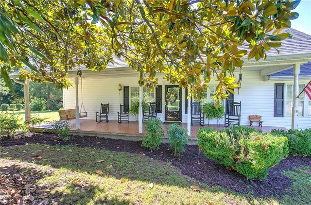 1180 Hall Station Road NW, Adairsville, GA 30103